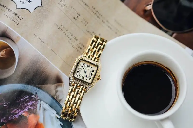 Cartier 27X37mm 022476